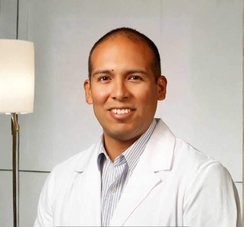 Dr. Harold Lizardo Torres Aparcana